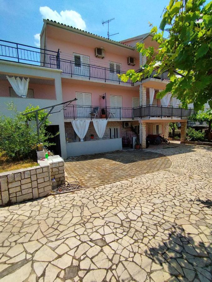 Apartment Erceg Porec Esterno foto
